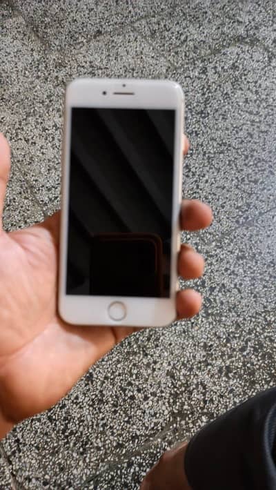 Apple iPhone 7