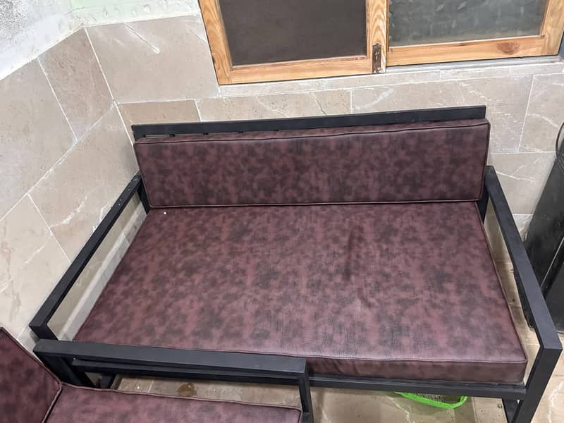 sofa and table 3