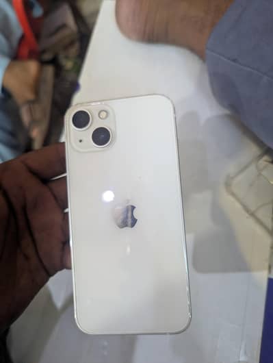 Apple iPhone 13