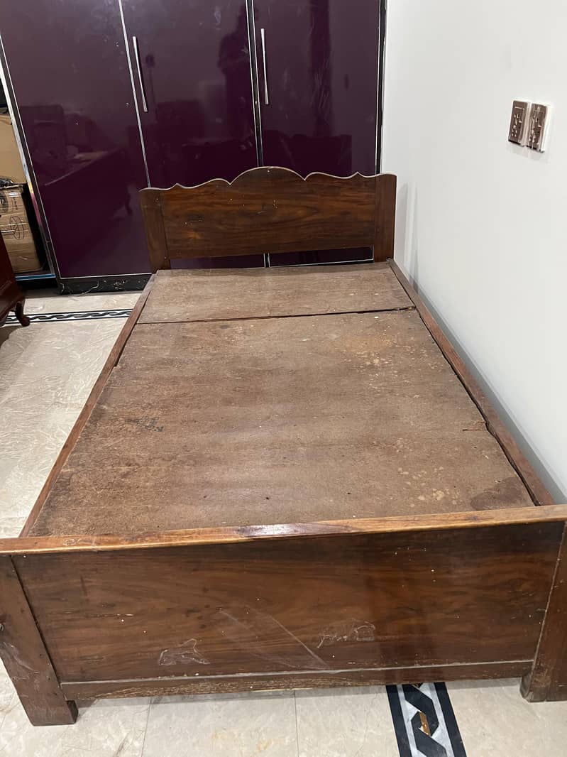 Single Bed 0