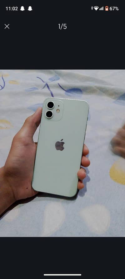 Apple iPhone 12