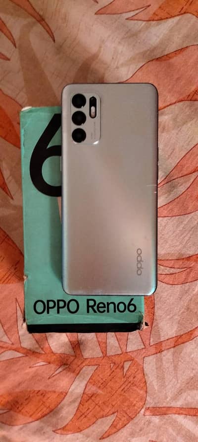 Oppo Reno 6 8+8Ram 128 GB