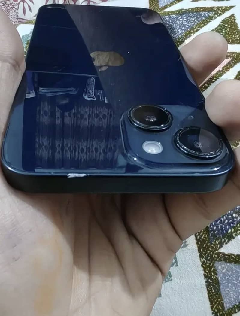 Apple iPhone 14 3