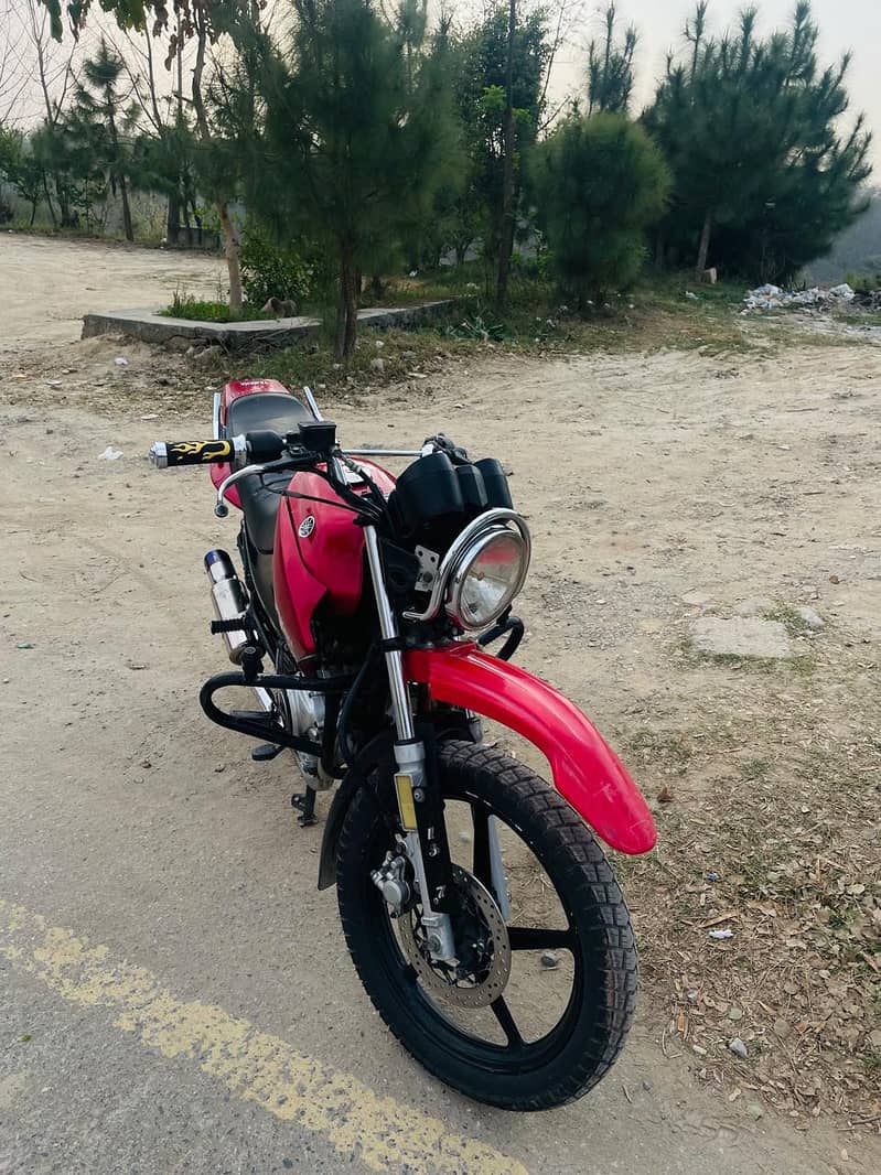 Yamaha 4