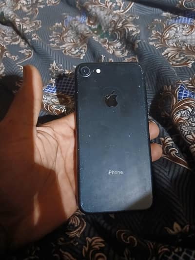 Apple iPhone 7