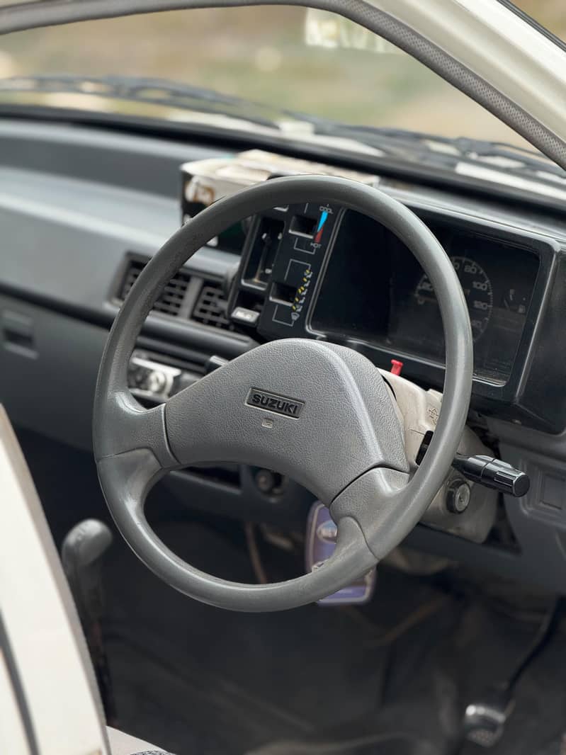 Suzuki Mehran VX 10
