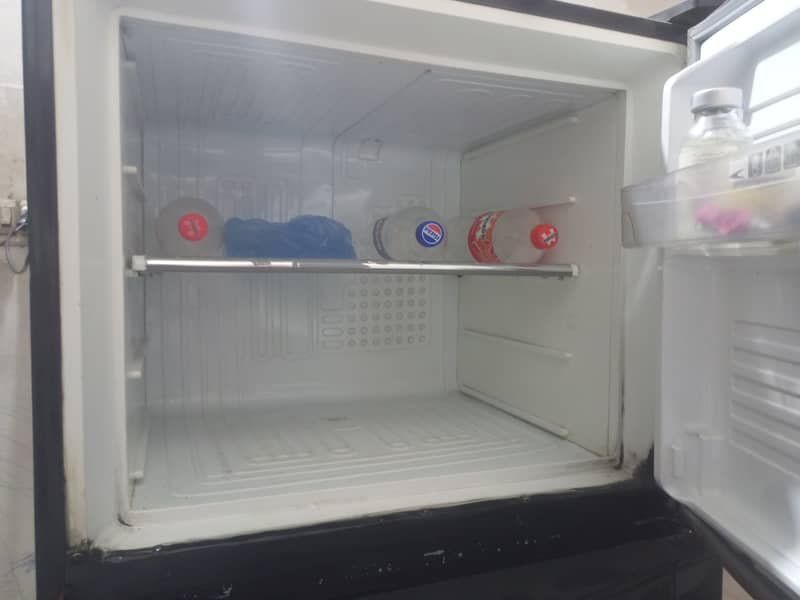 Refrigerator 1