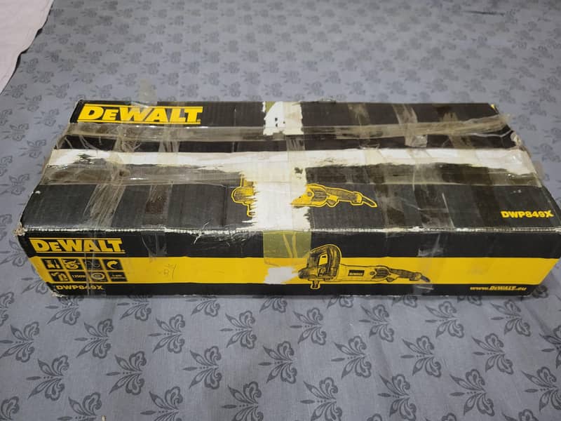 Dewalt grinder 1