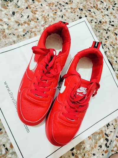 Red Casual Sneakers – EU 42 / US 8.5