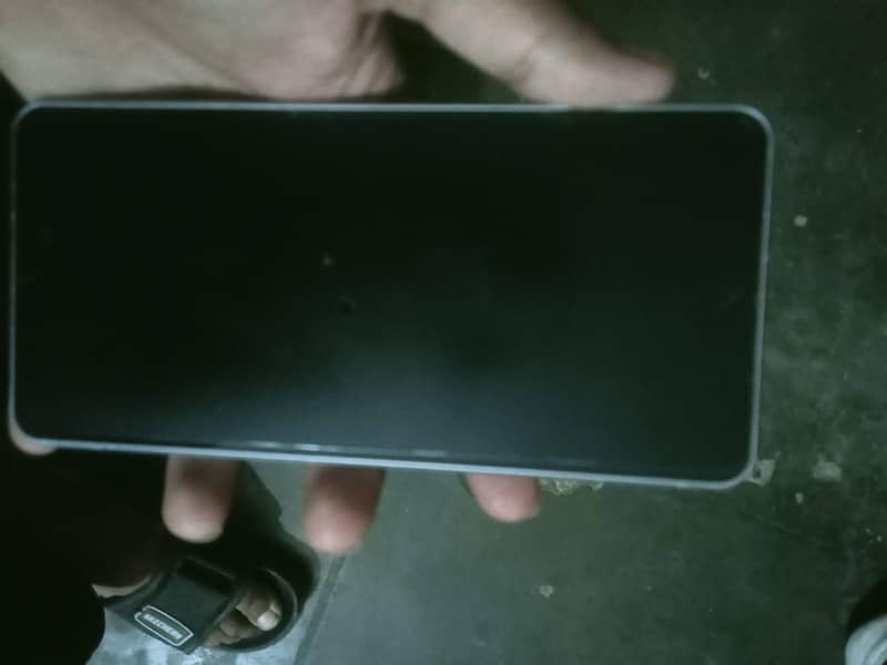 Sharp Aquos R7 5