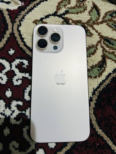 iPhone 16 Pro Max