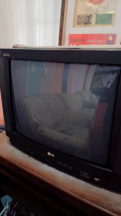 32 inch TV 12000
