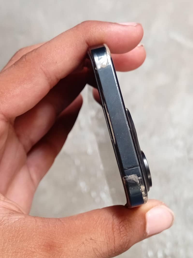 Iphone 15 pro 4