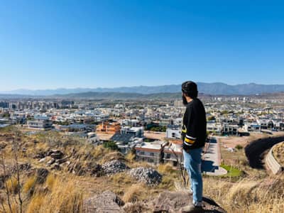 1 Kanal Elevated Location plot with majestic views
