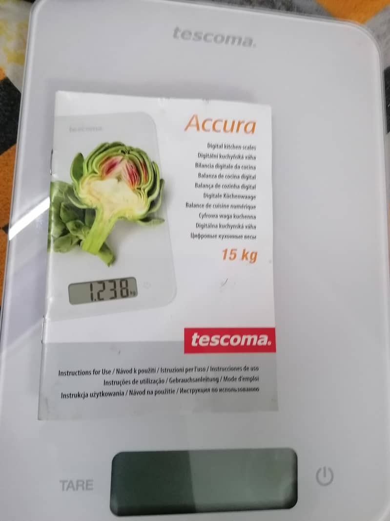 Digital electric kitchen scale 0