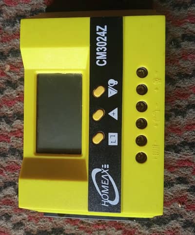 Solar Charge Controller CM3024Z