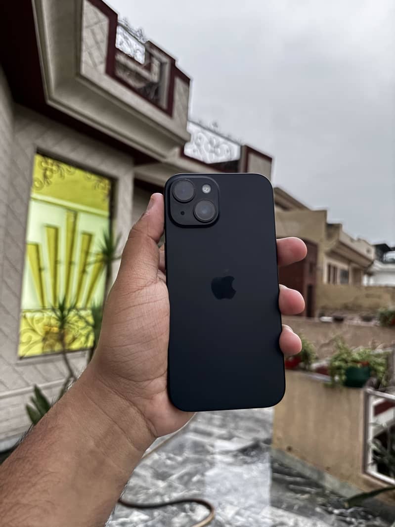 Apple iPhone 15 0