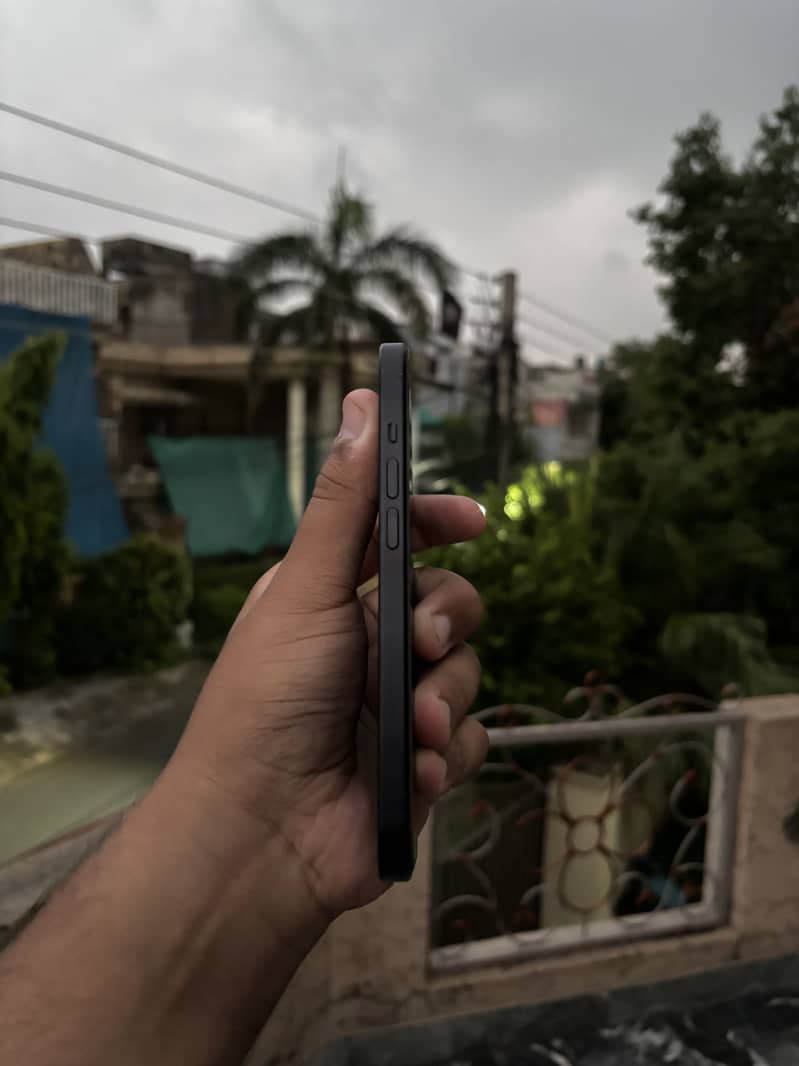 Apple iPhone 15 1