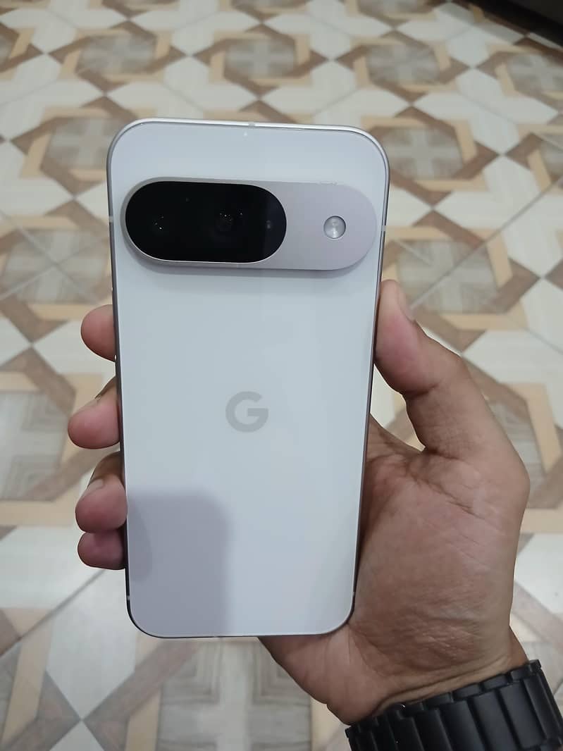 Google Pixel 9 2