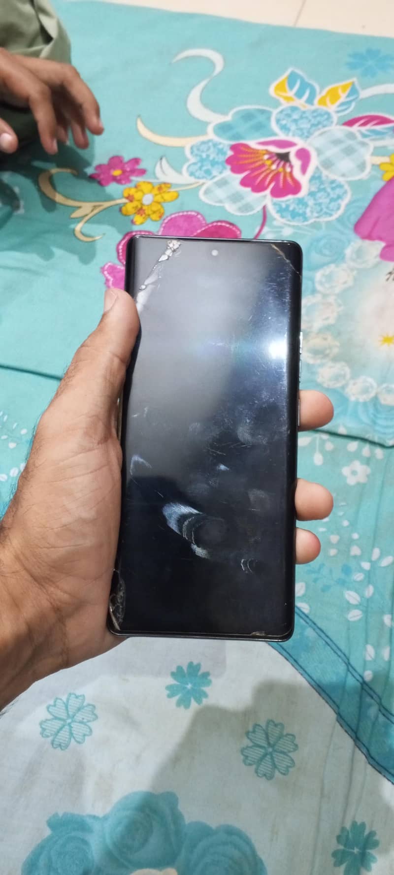 Tecno CAMON 40 Pro 4