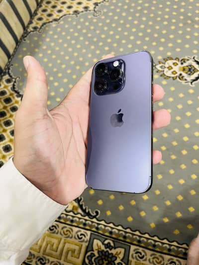 Apple iPhone 14 Pro