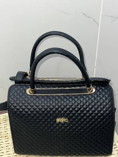 Black Ladies Handbag – Preloved, Excellent Condition