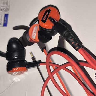 RONIN EARPHONES R-007