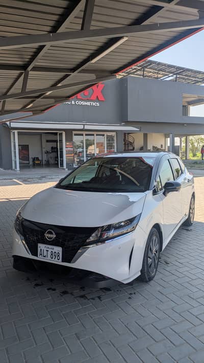 Nissan Note E Power 2021
