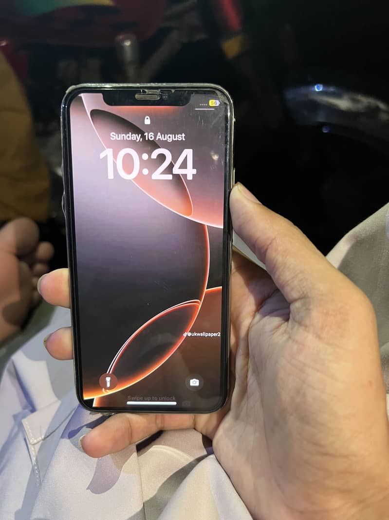 Apple iPhone X 6