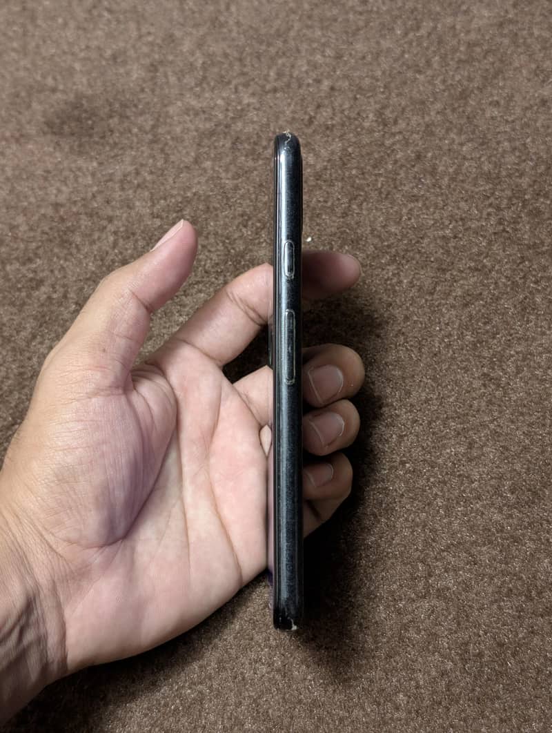Google Pixel 5 4