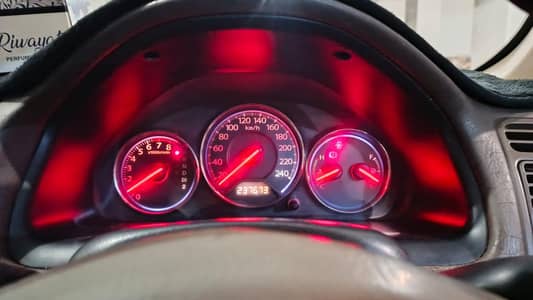 Honda Civic Oriel 2003