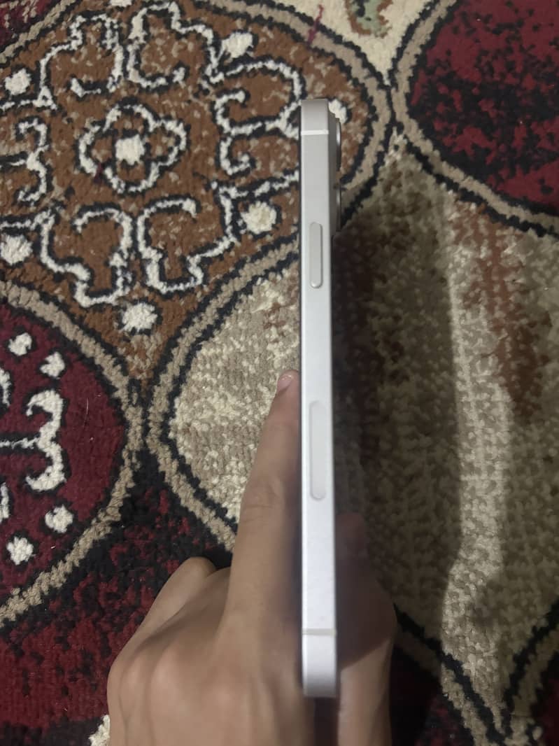 Apple iPhone 14 plus 5