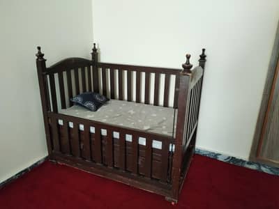 baby cot used for sale in strong wooden structure