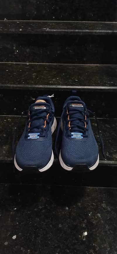 Sketchers wide fit