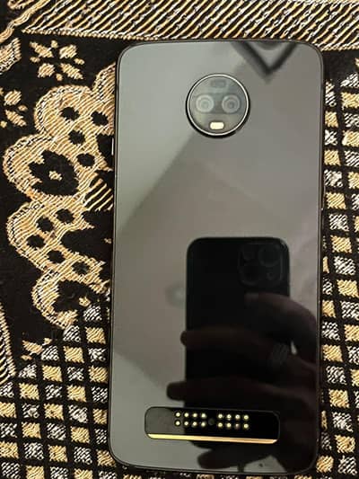 Motorola Moto Z3