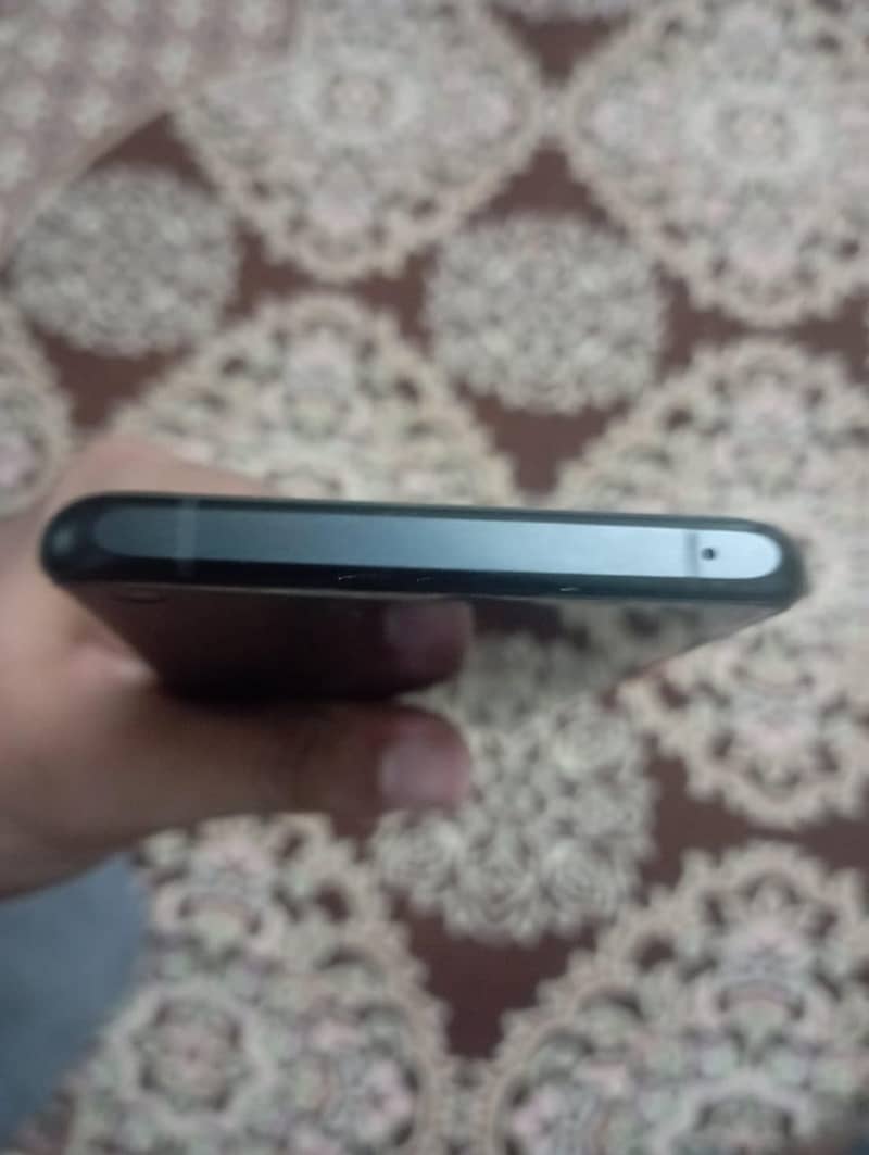 One Plus 10 Pro 4