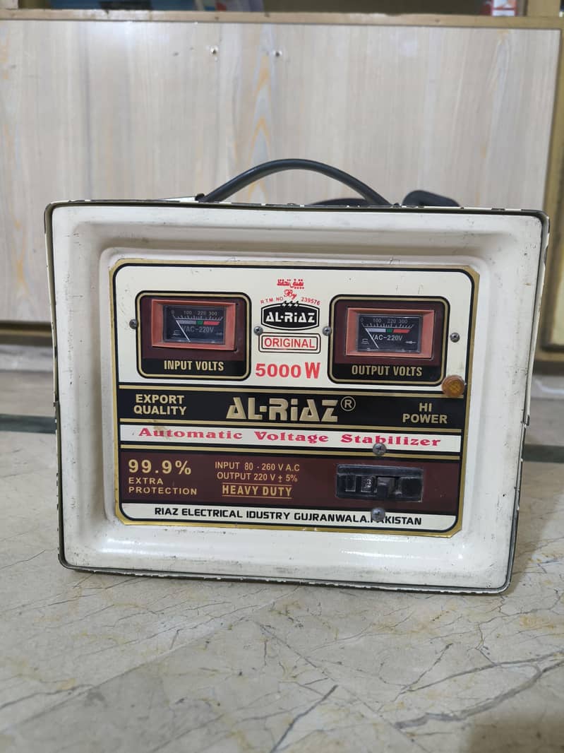 Automatic voltage stabilizer 5000 W 0