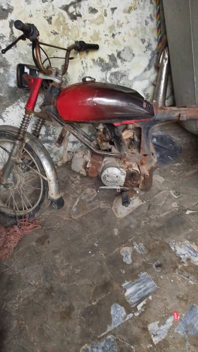 half bike for loading United 100cc