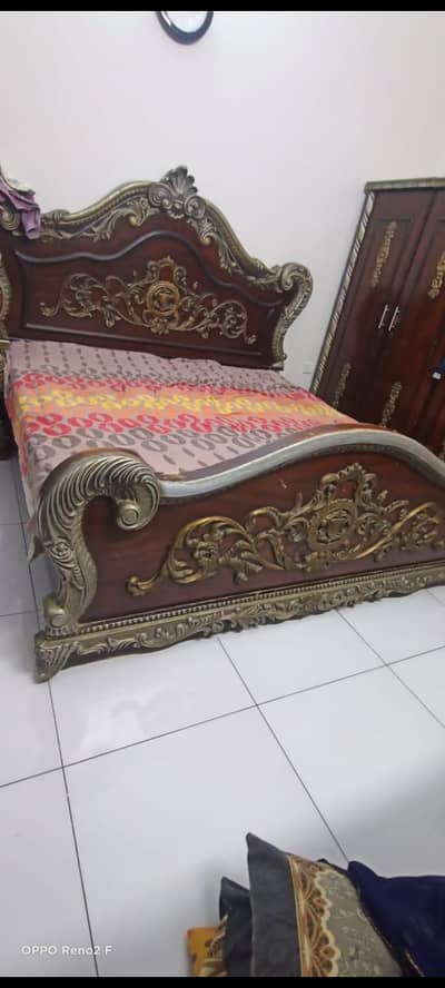 Bedroom Furniture Set