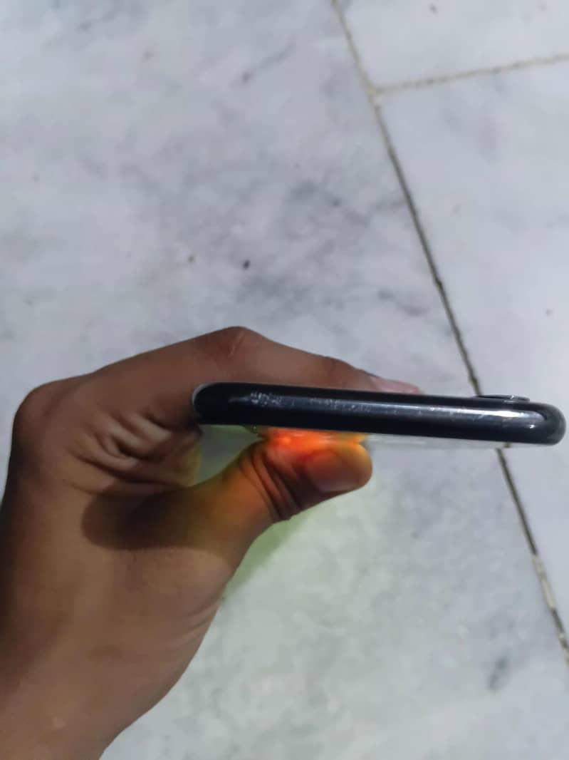 Apple iPhone X 2