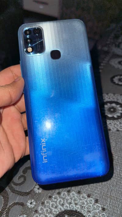Infinix Hot 11 Play