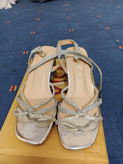 metro sandal