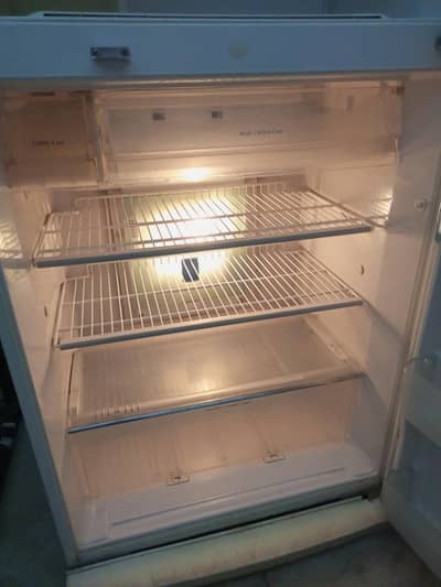 Hitachi Jumbo Refrigerator, Fridge, Freezer