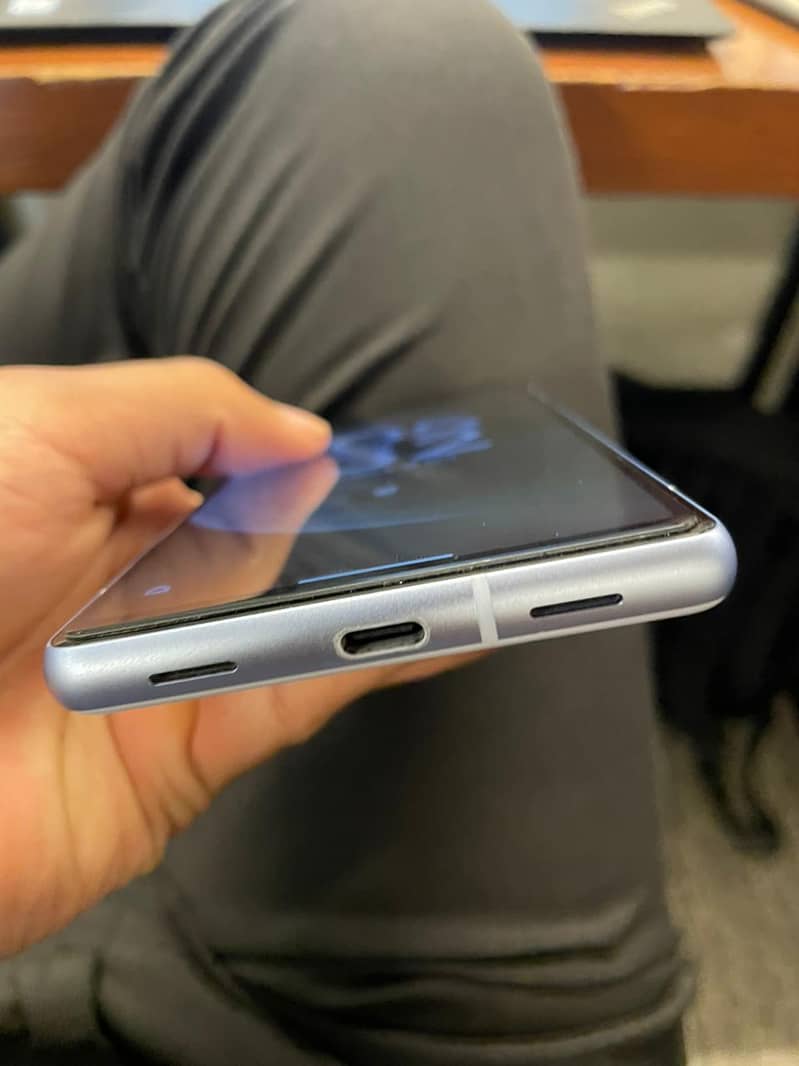 Google Pixel 7a 4