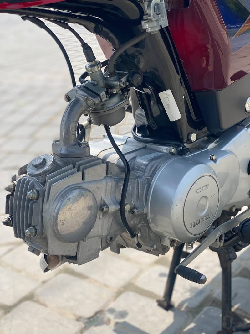 CD 70 2025 model 9