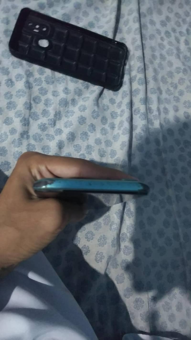 Tecno Camon 17 4
