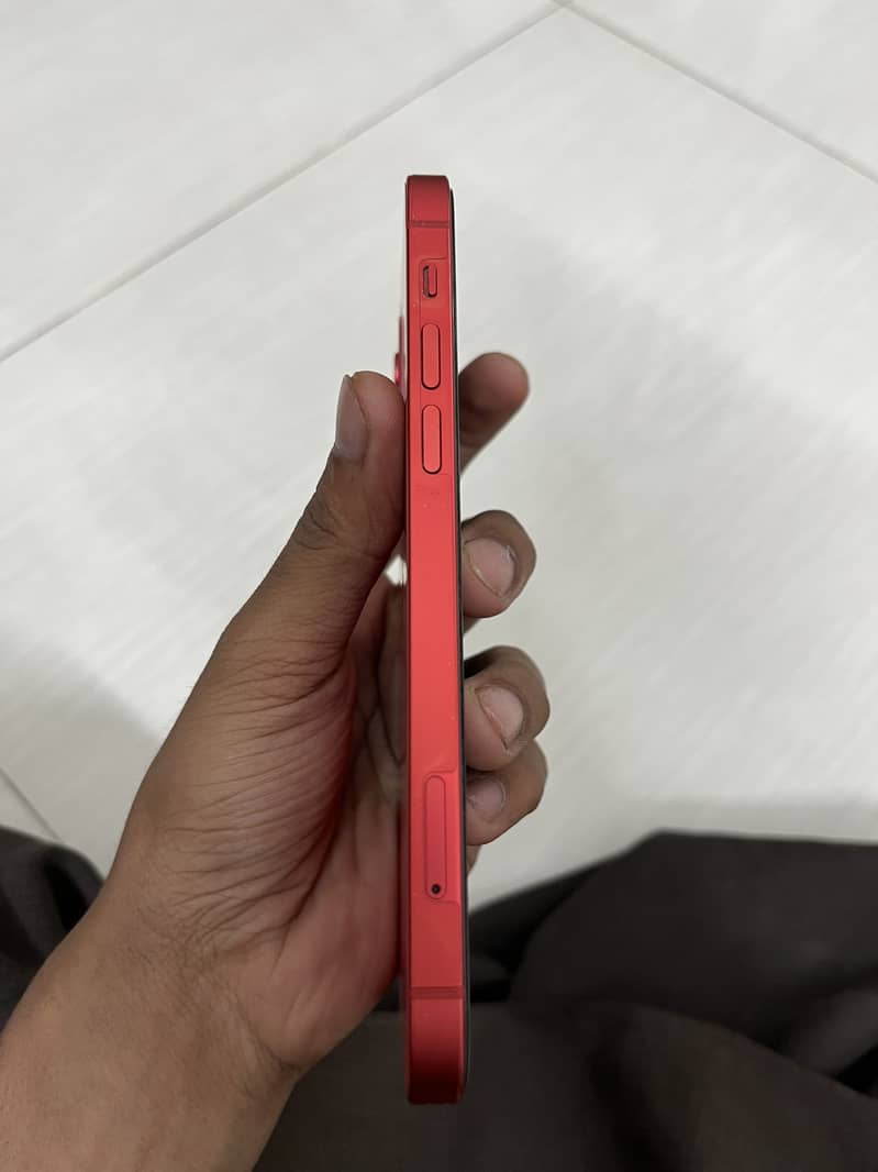 Apple iPhone 12 3