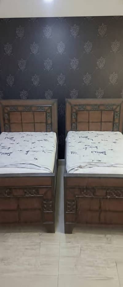 2 single beds for sale