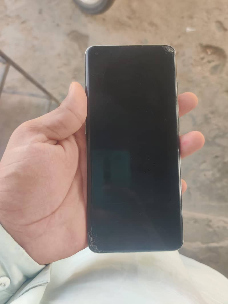 One Plus 10 Pro 1