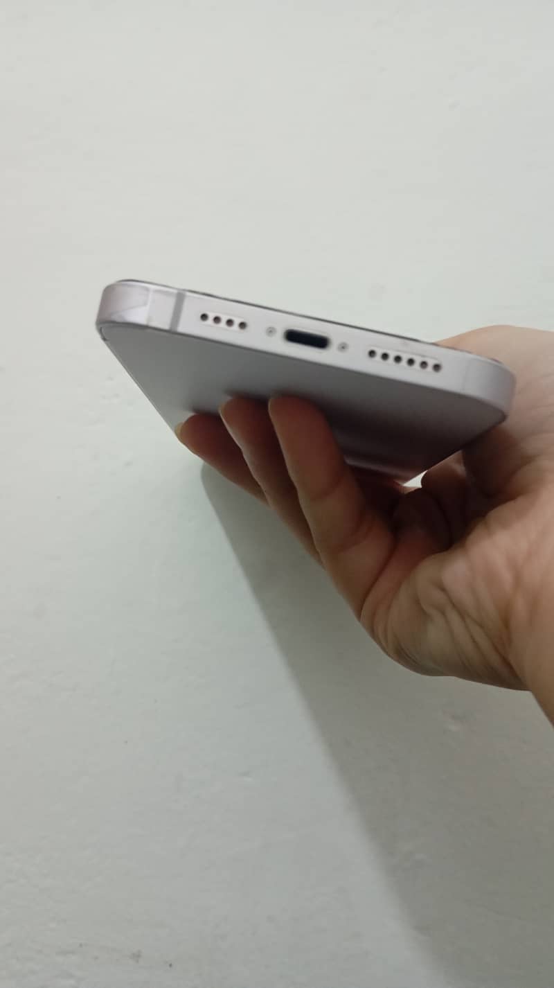 Apple iPhone 14 plus 4